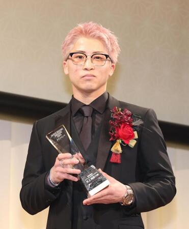 最優秀選手に輝いた井上尚弥（撮影・佐々木彰尚）