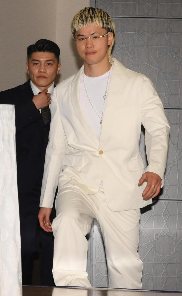 世界挑戦者決定戦の発表会見を行った那須川天心（撮影・堀内翔）