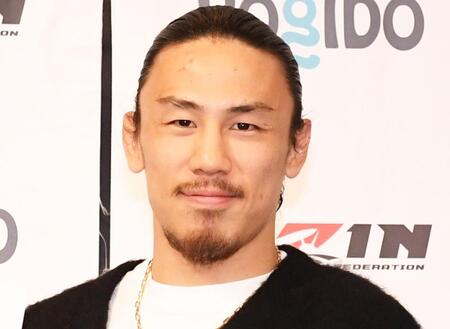 【写真】衝撃の大流血　矢地祐介が右目上から大量出血２回ＴＫＯ負け　鬼の形相で奮闘も無念のドクターストップ