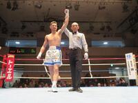 ＴＫＯ勝ちした平野岬