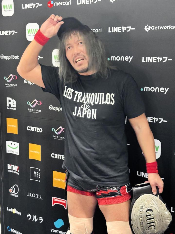 　ＯＺＡＷＡとの初対戦を終えてコメントする内藤哲也