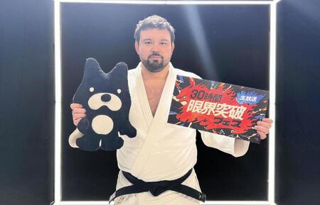 「１０００万円シリーズ」に臨むウルフアロン（ⓒＡｂｅｍａＴＶ，Ｉｎｃ．）