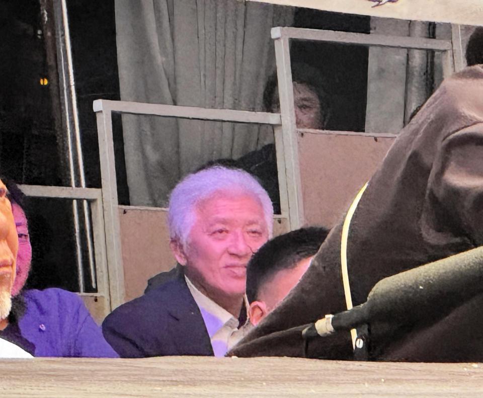 バレーボール協会職員でプロボクサーの鵜川菜央の応援に駆けつけた元男子日本代表監督の南部正司氏