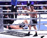 ２回、偶然のバッティングでペドロ・ゲバラが続行不可能となり引き分けの坪井智也（撮影・金田祐二）