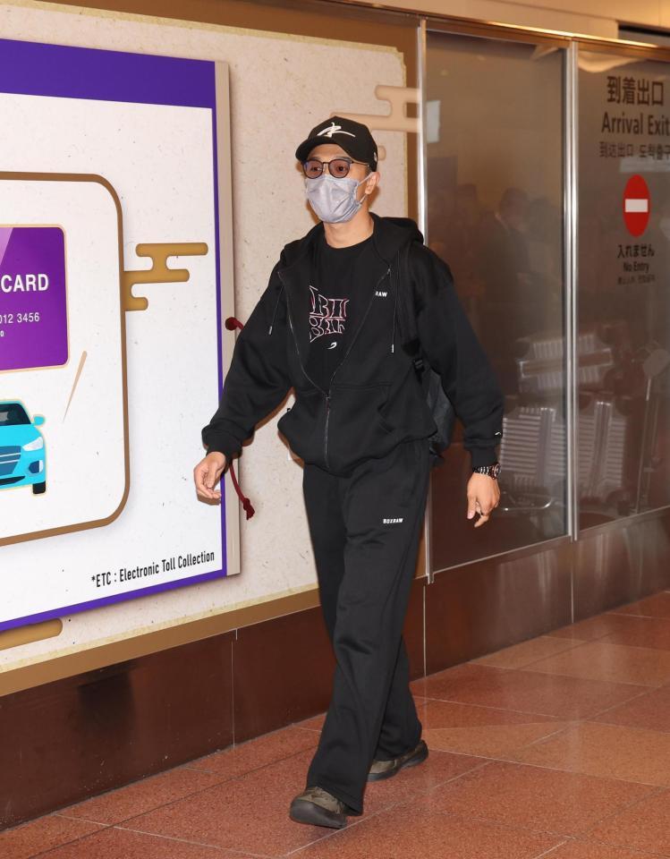 帰国した中谷潤人（撮影・佐々木彰尚）