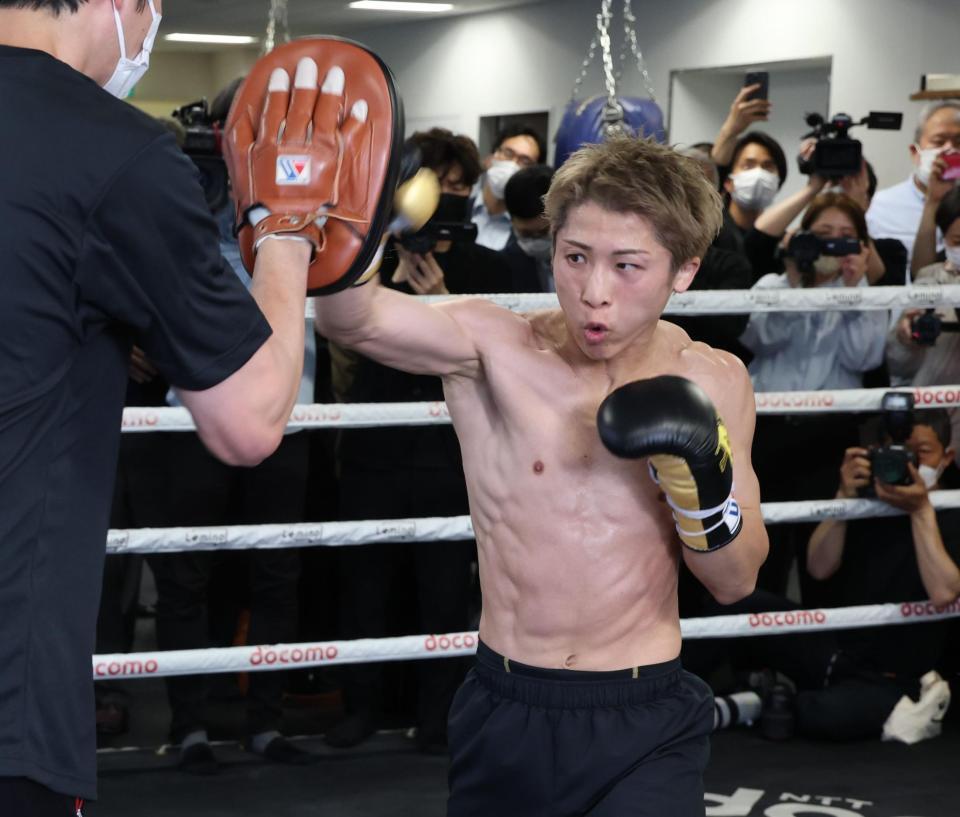 練習を公開した井上尚弥（撮影・金田祐二）