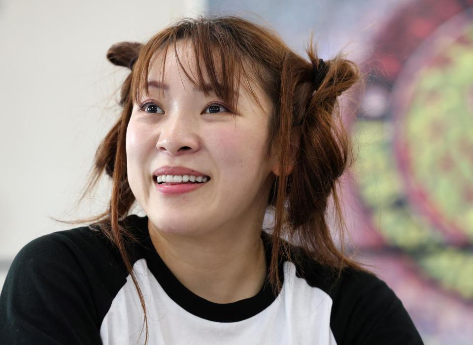 安納サオリ戦に向け、意気込みを語るフワちゃん（撮影・棚橋慶太）