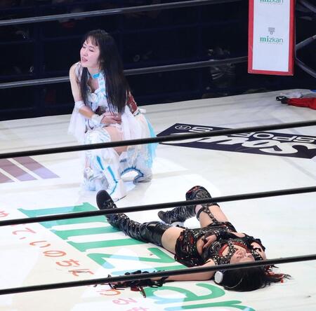 上谷沙弥を破り、新王者になった玖麗さやか