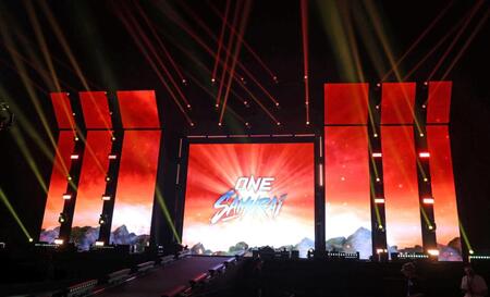 ＯＮＥ　ＳＡＭＵＲＡＩ　１の会場（撮影・吉澤敬太）