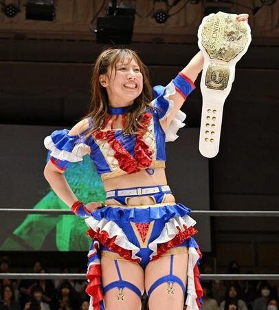 王座防衛に成功した荒井優希（東京女子プロレス提供）