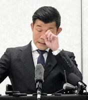 ノア・拳王がレジェンド桜庭和志に暴挙！調印式でフットスタンプ葬