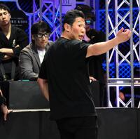 オーディションで絡む樋口武大（手前）と瓜田純士（奥）