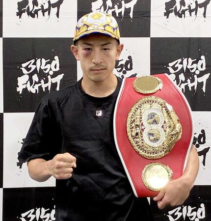 　一夜明け会見を行った矢吹正道