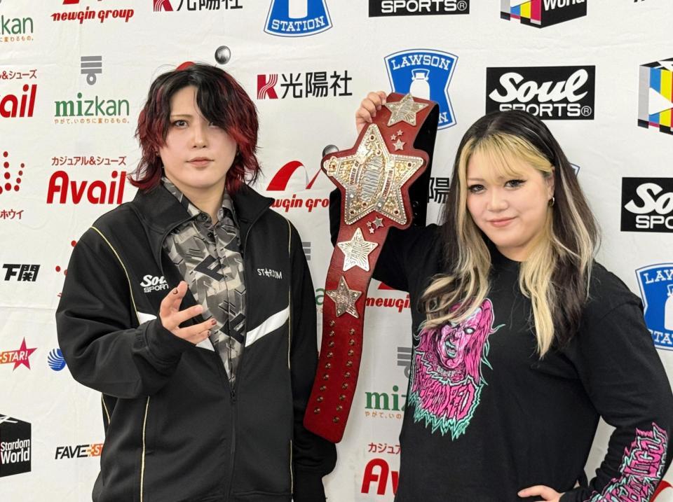 スターダム入団とともに、６・３０後楽園大会でのワールド王者・鈴季すず（右）への挑戦が決定した林下詩美