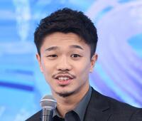 ボートレースの番組に出演した中谷潤人（撮影・佐々木彰尚）