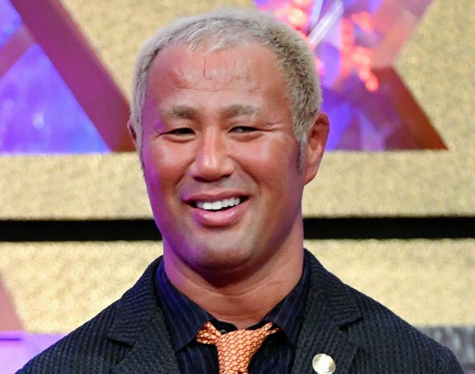 　本間朋晃