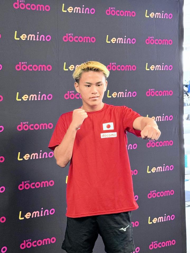 プロ２戦目に向けて公開練習を行った藤木勇我