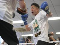 練習を公開した井上拓真（撮影・堀内翔）