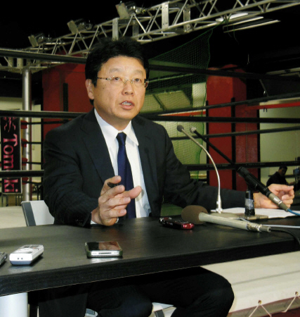 　会見を行った北村晴男弁護士