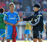 本田 ミラノ日本人学校で 夢授業 サッカー デイリースポーツ Online