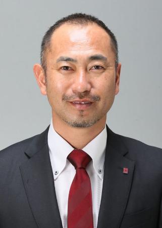 　Ｊ１神戸の安達亮監督