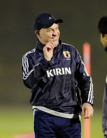 　日本代表のアギーレ監督