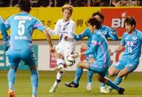 Ｊ１浦和と鳥栖、広島が２連勝