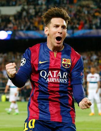 　準決勝第１戦のバイエルン・ミュンヘン戦で、１点目を挙げ喜ぶバルセロナのメッシ＝バルセロナ（ロイター＝共同）