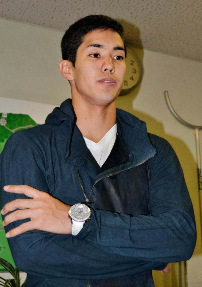 　鹿島戦に向けて意気込みを語るＦＣ東京・武藤