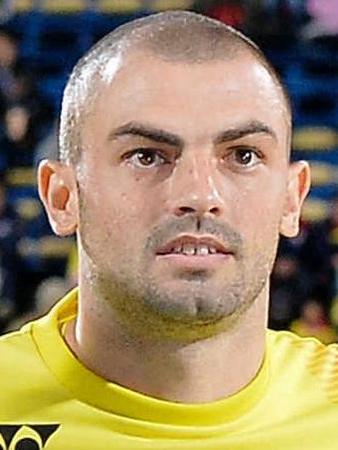 神戸がＦＷレアンドロの復帰を発表