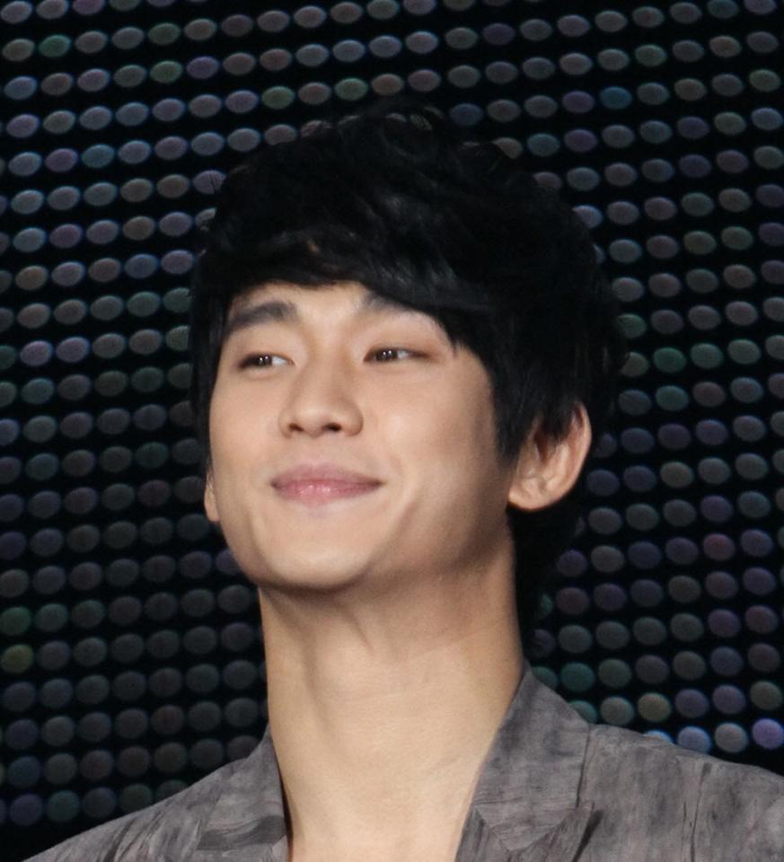 カズは韓国俳優キム スヒョン似 サッカー デイリースポーツ Online カズは韓国俳優キム スヒョン似 サッカー デイリースポーツ Online