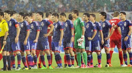 　中国と引き分け、最下位に終わった日本イレブン＝武漢（共同）