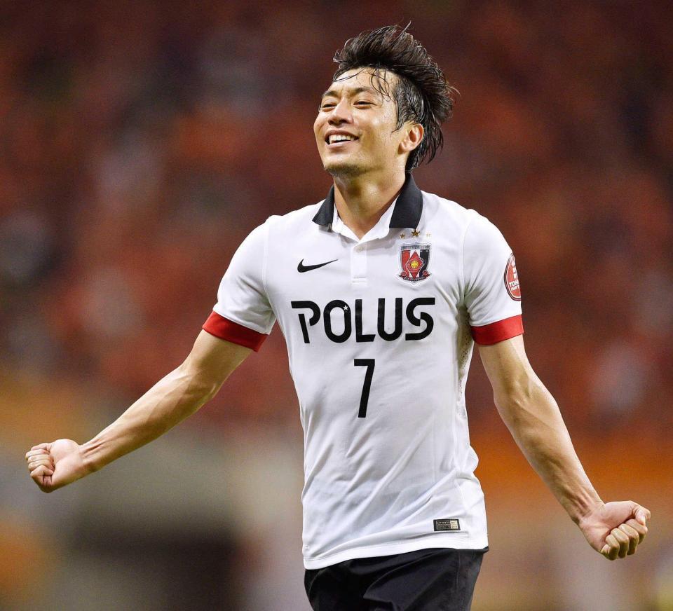 　後半、ゴールを決め駆けだす浦和・梅崎