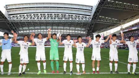 Ｊ１、２位鹿島が快勝