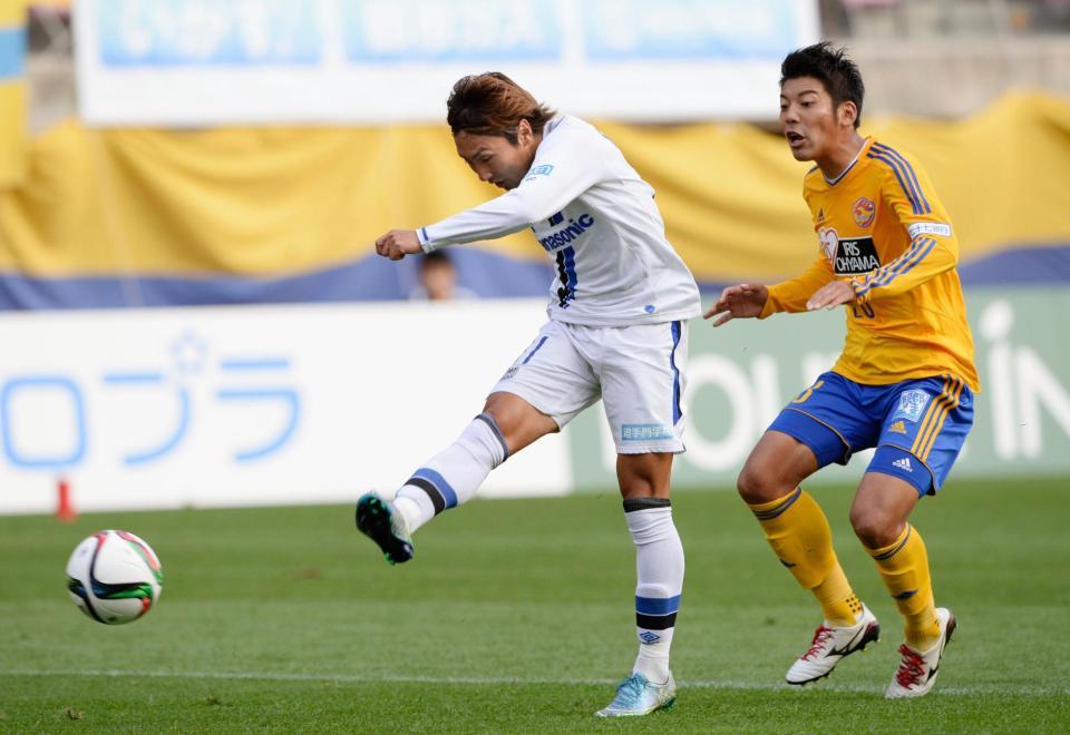 仙台－Ｇ大阪　前半、勝ち越しゴールを決めるＧ大阪・倉田（共同）