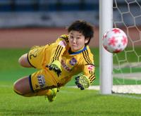 ＰＫ戦で３本ブロックしたアルビレックス新潟・福村＝等々力（撮影・棚橋慶太）