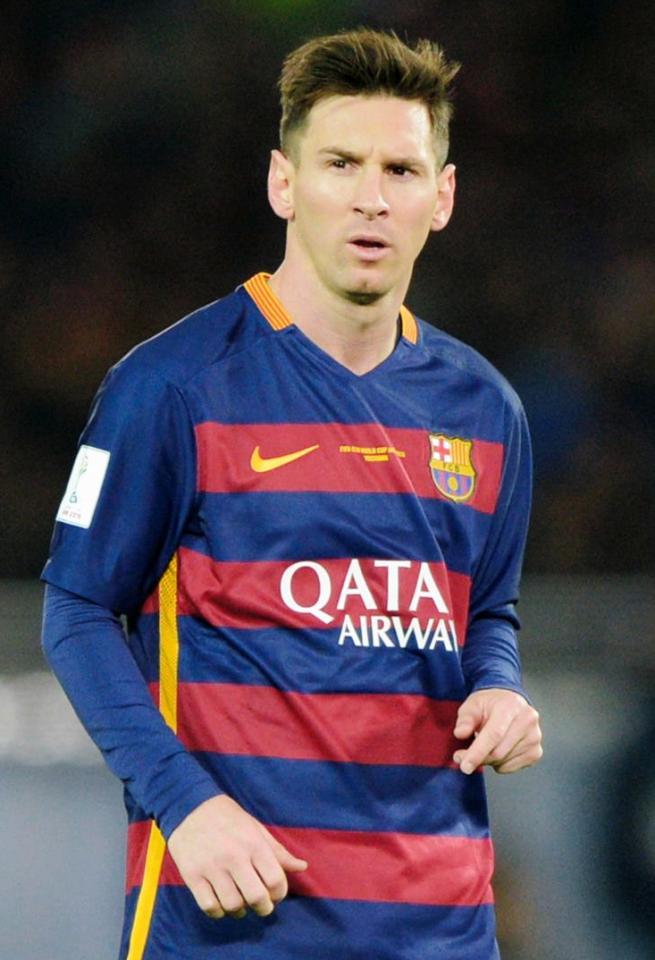 特注シューズでバロンドール受賞を祝うこととなったメッシ