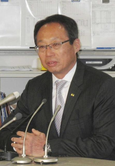 岡田副会長あいさつ「世界平和に貢献」