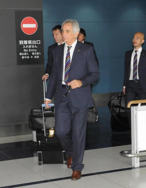 ハリルホジッチ監督　長男の結婚式に出席するため１１日から一時帰国