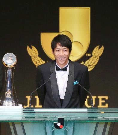 Ｊ１川崎の中村が最優秀選手 最年長３６歳、リーグ年間表彰式