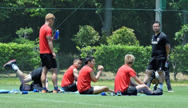 サッカー日本代表、香川、長友が午前練習に合流　本田も参加