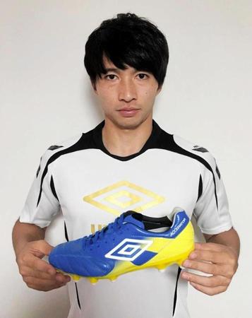 　アンブロとアドバイザリー契約を締結した柴崎岳