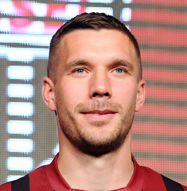 “右腕”ポドルスキ 120キロデビューだ! 21日・コボスタでセレモニアルピッチ