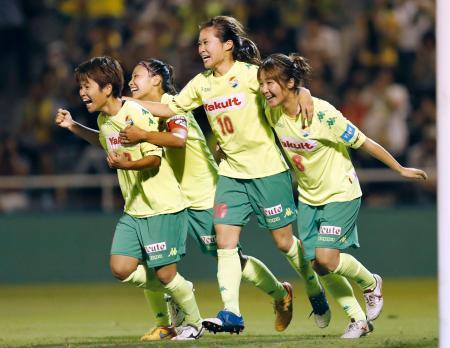千葉が浦和破り初優勝 サッカー女子なでしこリーグ杯