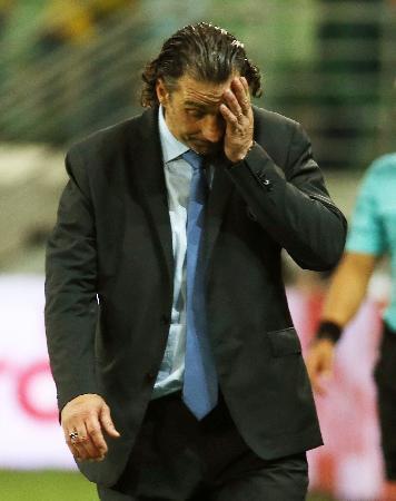 サッカーのチリ監督は退任 Ｗ杯南米予選で敗退