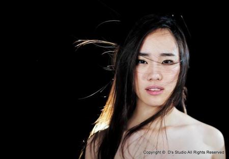 　ＦＣ大阪のオフィシャルテーマソングを歌う現役女子高生シンガー・ＡＡＣＨＩ