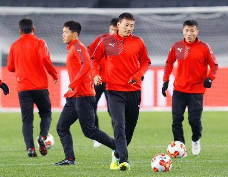 サッカー、北朝鮮男子が公式練習 ９日に日本と初戦