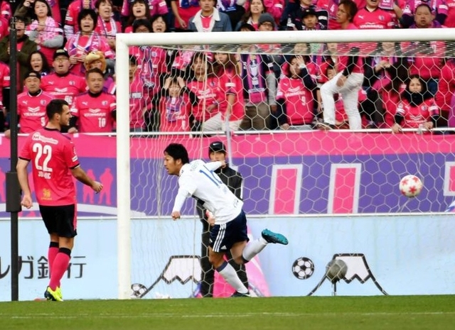 横浜Ｍ・モンバエルツ監督　有終Ｖならずも…若手の成長に手応え