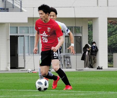 練習試合で１ゴール１アシストを記録した浦和ＤＦ荻原