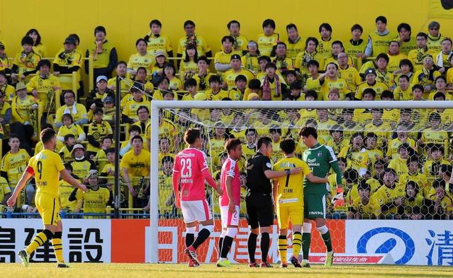 Ｊ１柏サポの差別行為は確認できず…中指立てで厳重注意　